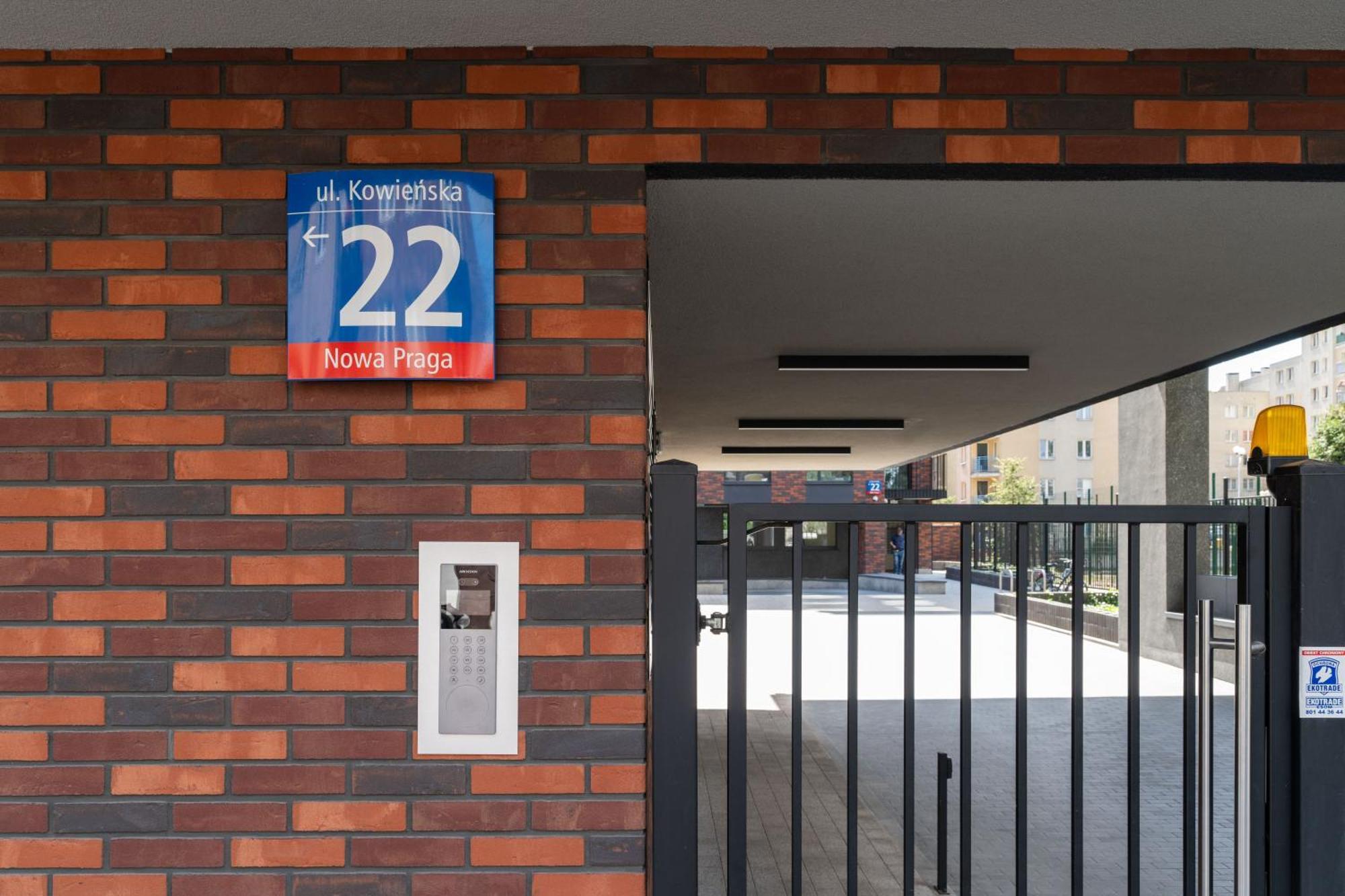 Lineburg Villa Apartments Warsaw Exterior photo