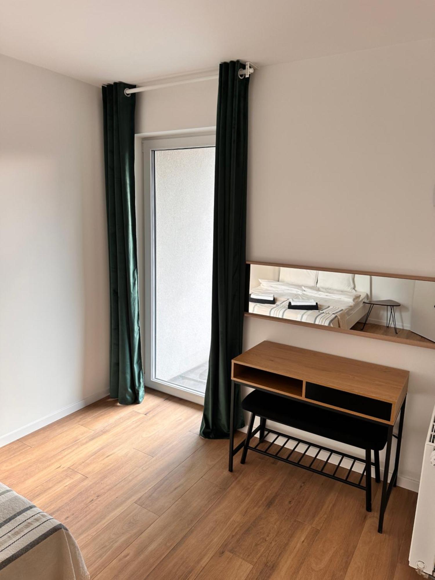 Lineburg Villa Apartments Warsaw Exterior photo